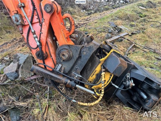 Fiat-Kobelco E175W wheeled excavator – Rototilt – 2 buckets – G Fiat-Kobelco E175W wheeled excavator – Rototilt – 2 bucket...