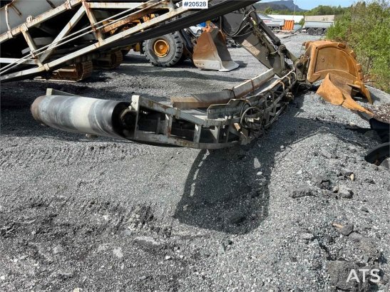 Haahjem ctc 110 crusher w/side conveyor and screen. WATCH Haahjem ctc 110 crusher w/side conveyor and screen. WATCH 1986 2...