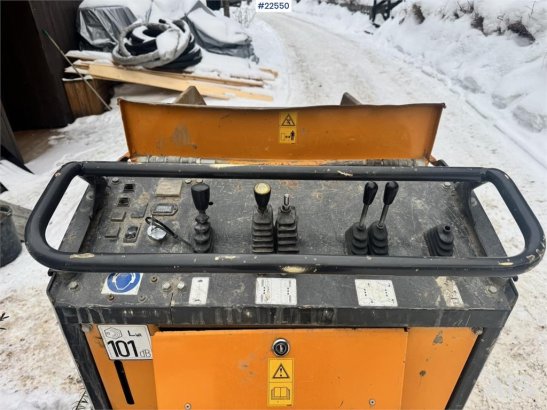 Heavy machinery product image - Image 13 of 60