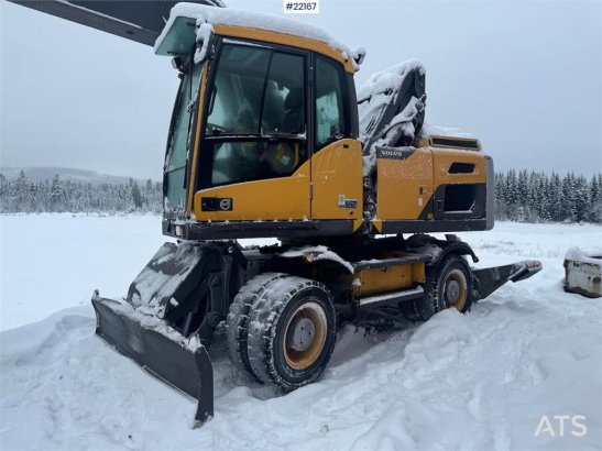 Volvo EW160D wheeled excavator with elevating cab and so EW160D wheeled excavator with elevating cab and so 2014 2 Wheeled...
