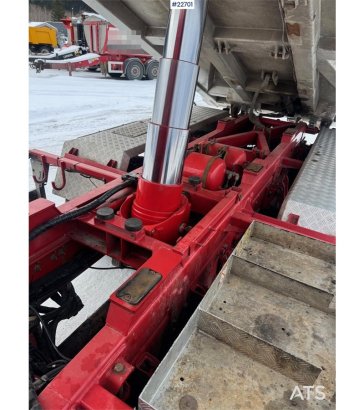 Scania R730 6x4 snow plow–equipped tipper truck with unde R730 6x4 snow plow–equipped tipper truck with unde 2016 2 Tipper...
