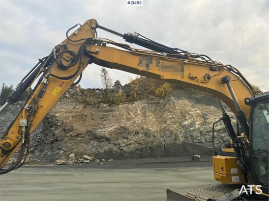 CAT 315 28 2022 2 Crawler Excavators image 6