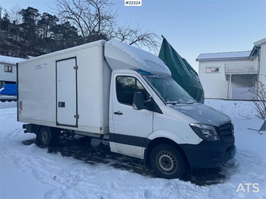 Mercedes-Benz Sprinter Box Truck with Tail Lift and Side Door Sprinter Box Truck with Tail Lift and Side Door 2018 2 image 73