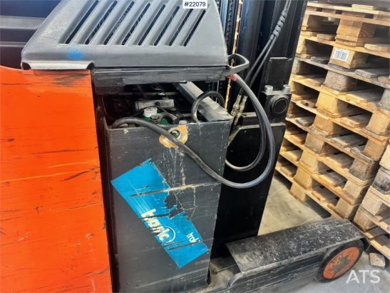 Rocla S16 reach truck with charger Rocla S16 reach truck with charger 2001 2 Forklift image 28