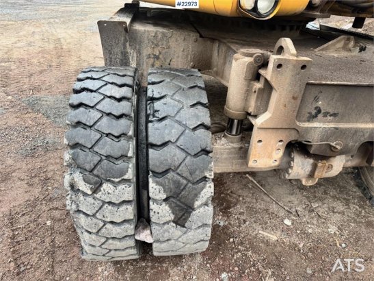 CAT M313 D M313 D 2011 2 Wheeled Excavators image 13