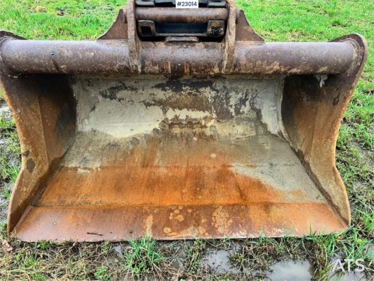 Kato HD823 Kato HD823 2019 2 Crawler Excavators image 13