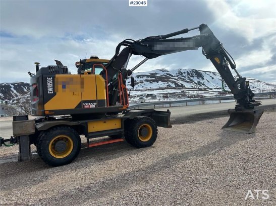 Volvo EWR150E wheeled excavator w/ GPS, trailer, 3 bucke EWR150E wheeled excavator w/ GPS, trailer, 3 bucke 2020 2 Wheeled...