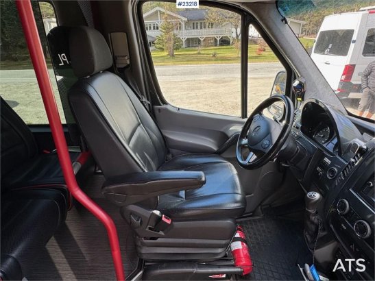 Mercedes-Benz Sprinter 519 Minibus – 21 seats – Two sets of tire Sprinter 519 Minibus – 21 seats – Two sets of tire 2016 2...