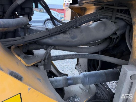 Volvo L90F wheel loader w/ Volvo gravel bucket. WATCH VI 10140 2011 2 Wheel Loaders image 13