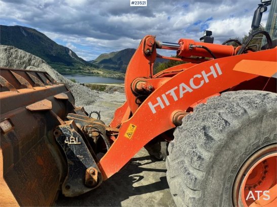 Hitachi ZW220 Wheel Loader w/Bucket – Rebuilt Engine WATCH 884 2012 2 Wheel Loaders image 13