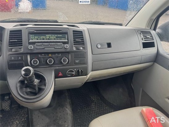 Volkswagen Transporter – 8-Seater Volkswagen Transporter – 8-Seater 2012 2 Small Vans image 28