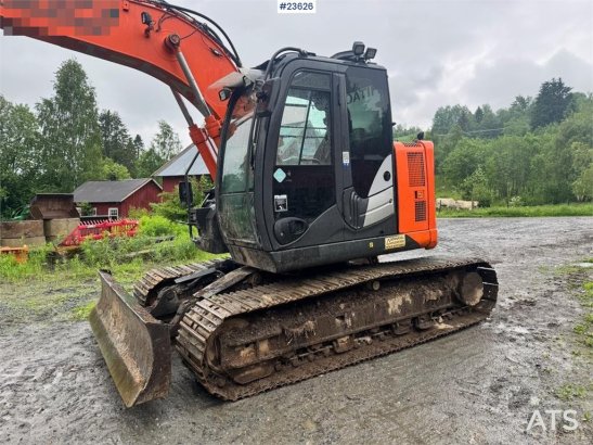 Hitachi ZX135US-5B Excavator w/ Rototilt – 2 Buckets – Eas 10227 2013 2 Crawler Excavators image 13
