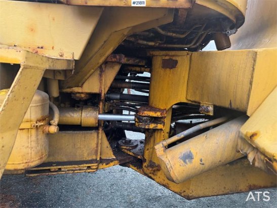 Volvo LM1240 wheel loader. WATCH VIDEO LM1240 wheel loader. WATCH VIDEO 1975 2 Wheel Loaders image 32