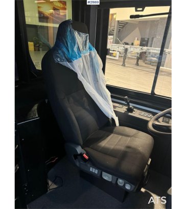 Golden Dragon Pivot EV Electric Bus GOLDEN Dragon Pivot EV Electric Bus 2019 2 image 55