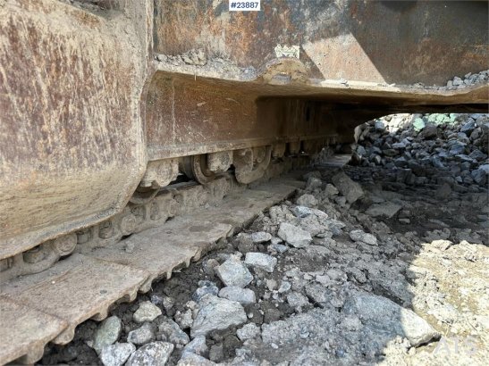 Komatsu PC228 LC-8 Excavator with tilt, grading bucket and PC228 LC-8 Excavator with tilt, grading bucket and 2013 2 Crawl...