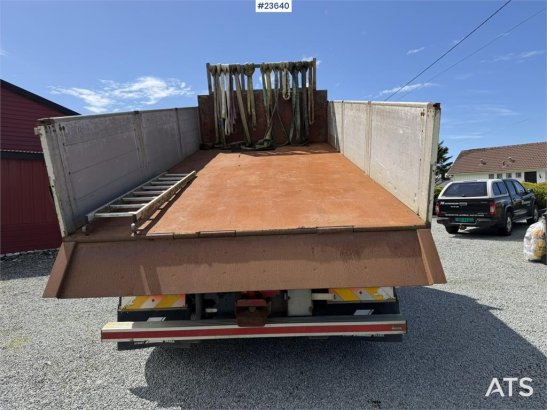 Volvo FM 6x2 crane truck with tipper and a 20t/m Palfing FM 6x2 crane truck with tipper and a 20t/m Palfing 2006 2 Crane t...