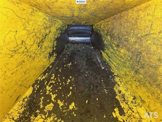 Schliesing MX220 wood chipper w/ 2 sets of knives Schliesing MX220 wood chipper w/ 2 sets of knives 2009 2 image 55