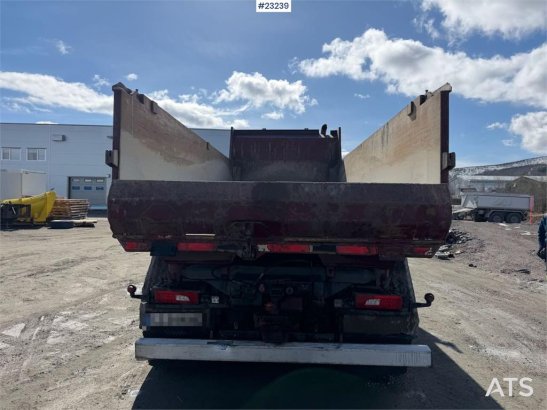 Scania R580 8x4 combi truck w/ new retarder, turntable an R580 8x4 combi truck w/ new retarder, turntable an 2016 2 Tipper...