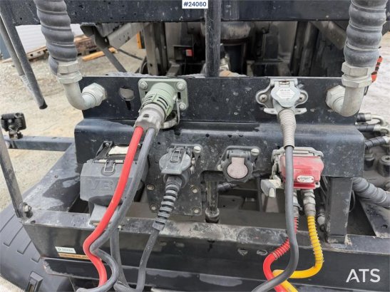 Carnehl tip semi with new chapel Carnehl tip semi with new chapel 2018 2 image 28