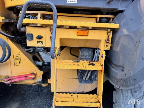 Volvo L110H Wheel Loader with Bucket – 3,100 Hours WATCH 10286 2014 2 Wheel Loaders image 43