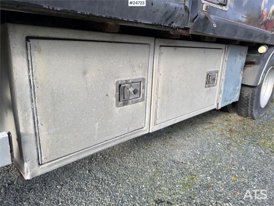 Ekeri Box semi-trailer with aluminium ramps Ekeri Box semi-trailer with aluminium ramps 1998 2 image 13