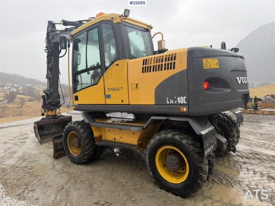 Volvo EW140C wheeled machine w/rototilt, sanding bucket EW140C wheeled machine w/rototilt, sanding bucket 2007 2 Wheeled E...