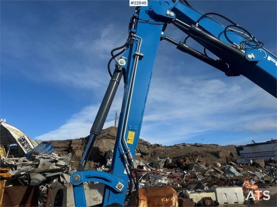 Fuchs MHL 320 S5 Material handler with grab. WATCH VIDEO Fuchs MHL 320 S5 Material handler with grab. WATCH VIDEO 2025 2 W...