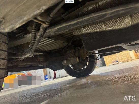 Volkswagen Caddy 4x4 with 2 sets of tires and interior fittin Volkswagen Caddy 4x4 with 2 sets of tires and interior fitti...