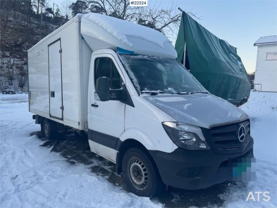 Mercedes-Benz Sprinter Box Truck with Tail Lift and Side Door Sprinter Box Truck with Tail Lift and Side Door 2018 2 image 74