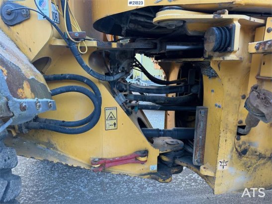 Volvo L110E Wheel Loader with Bucket WATCH VIDEO L110E Wheel Loader with Bucket WATCH VIDEO 2006 2 Wheel Loaders image 29