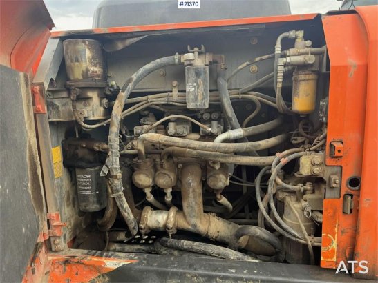 Hitachi ZX210LC-5B Tracked excavator w/ tilt, bucket and G ZX210LC-5B Tracked excavator w/ tilt, bucket and G 2013 2 Crawl...