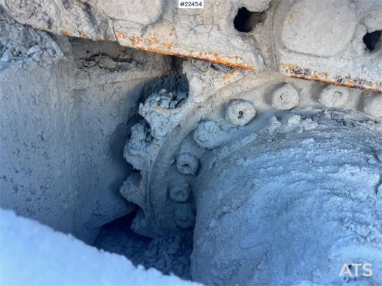 Sandvik QH331 Cone Crusher with Hanging Screen QH331 Cone Crusher with Hanging Screen 2017 2 image 44