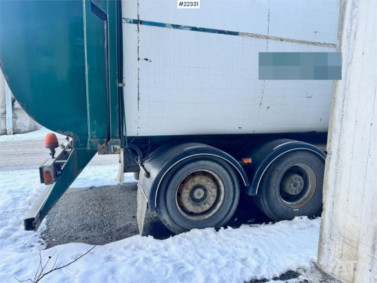 Scania P114 380 refuse compactor truck with front loader P114 380 refuse compactor truck with front loader 2004 2 image 119