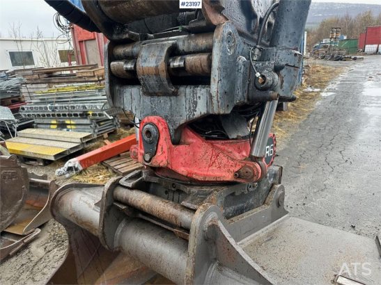 Volvo ECR235EL crawler excavator w/ sanding tray, rototi ECR235EL crawler excavator w/ sanding tray, rototi 2017 2 Crawler...