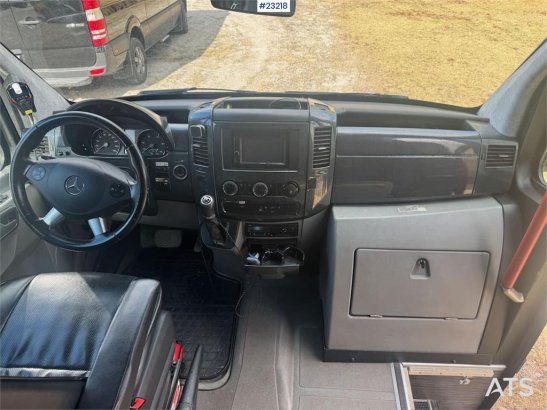 Mercedes-Benz Sprinter 519 Minibus – 20 seats – Two sets of tire Sprinter 519 Minibus – 20 seats – Two sets of tire 2016 2...