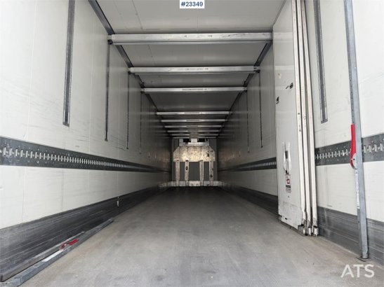 Krone cool liner 3-axle semi box trailer with 2 temperat cool liner 3-axle semi box trailer with 2 temperat 2014 2 image 14