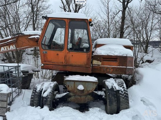 Atlas 1302E Wheel digger w/ bucket 1302E Wheel digger w/ bucket 1983 2 Wheeled Excavators image 14
