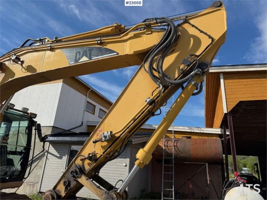 CAT 315C L excavator w/ 3 buckets and new diesel pump! 28 2007 2 Crawler Excavators image 14