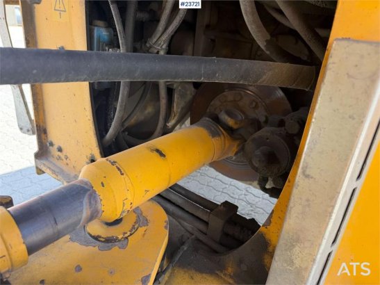 Volvo L70F wheel loader w/ weight. WATCH VIDEO L70F wheel loader w/ weight. WATCH VIDEO 2008 2 Wheel Loaders image 14