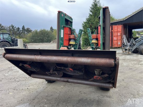 Wessex RMX560 lawn mower Wessex RMX560 lawn mower 2013 2 image 14