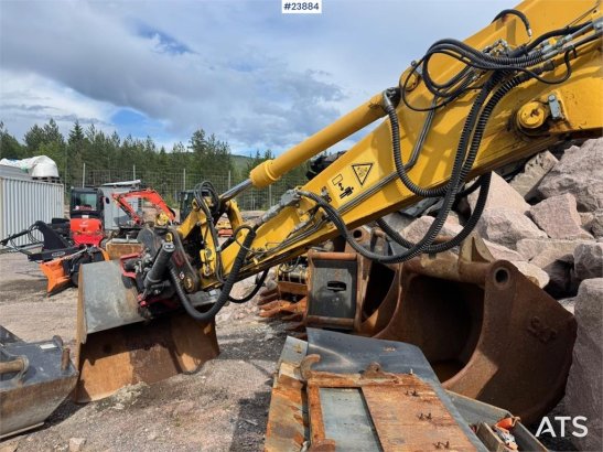 Komatsu PC138US-11 Excavator with Rototilt and Grading Buc PC138US-11 Excavator with Rototilt and Grading Buc 2018 2 Crawl...