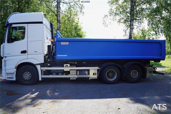 Mercedes-Benz Actros 2558 6x2 Hooklift Truck – Driving School Ve Actros 2558 6x2 Hooklift Truck – Driving School Ve 2016 2...