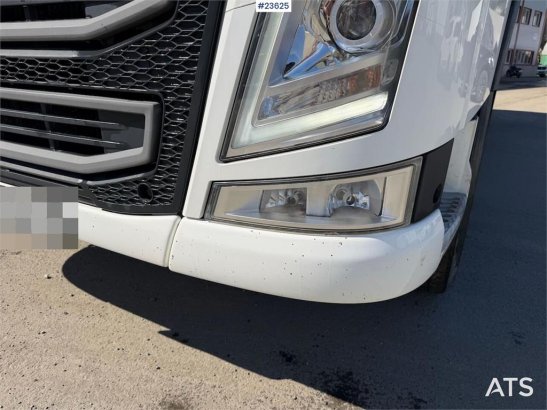 Volvo FH 540 8x4 tipper truck. WATCH VIDEO. 590 2017 2 Tipper trucks image 14