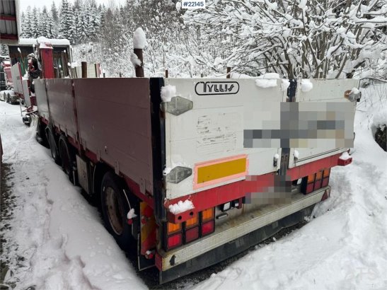 Tyllis jumbo semi-trailer with HMF crane Tyllis jumbo semi-trailer with HMF crane 2010 2 image 14