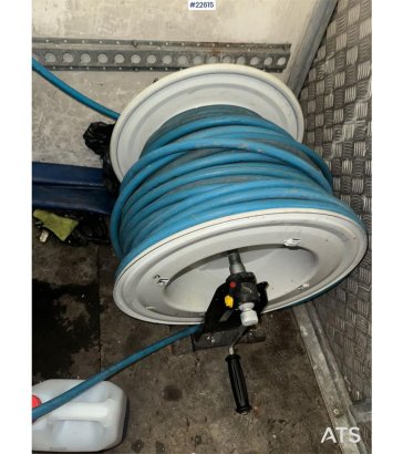 Ifor Williams cabinet trailer w/ Nilfisk High-pressure washer IFOR WILLIAMS cabinet trailer w/ Nilfisk High-pressure washe...
