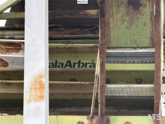 Svedala Arbrå coarse screen with side conveyor Svedala Arbrå coarse screen with side conveyor 1989 2 image 44