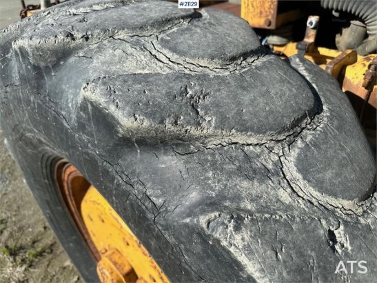 Nordverk 130 HVT grader w/ extra tires on rim. WATCH VIDEO. Nordverk 130 HVT grader w/ extra tires on rim. WATCH VIDEO. 19...