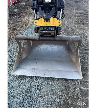 Kobelco SK75SR-7 excavator with rototilt, grab and 3 bucke SK75SR-7 excavator with rototilt, grab and 3 bucke 2023 2 Crawl...