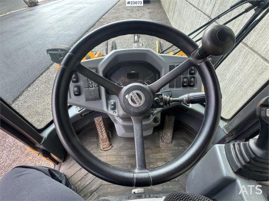 Volvo L30GS Hjullaster m/ skuffe, pallegaffel og skjær - L30GS Hjullaster m/ skuffe, pallegaffel og skjær - 2020 2 Wheel L...