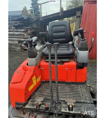 Kubota U17-3a Mini Excavator with Digging Bucket – Custom U17-3a Mini Excavator with Digging Bucket – Custom 2009 2 image 14